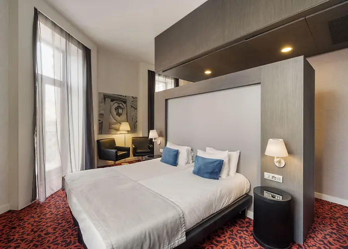 Hotel Eurostars Palazzo Zichy 4*