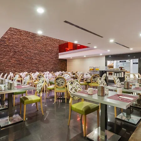 Eurostars Palazzo Zichy Hotel