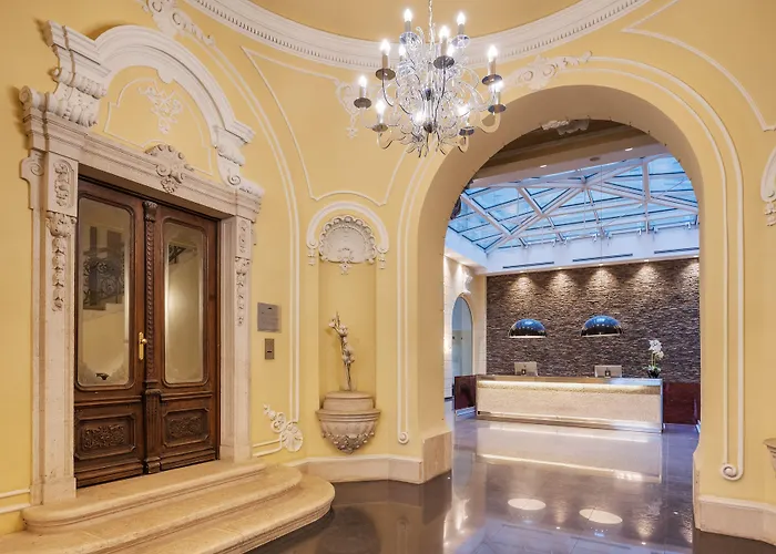Eurostars Palazzo Zichy 4*