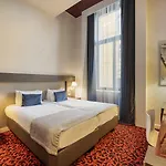 Eurostars Palazzo Zichy فندق