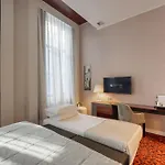 ホテル Eurostars Palazzo Zichy 4*