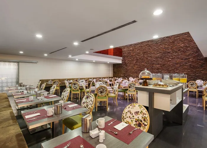 Eurostars Palazzo Zichy 4*