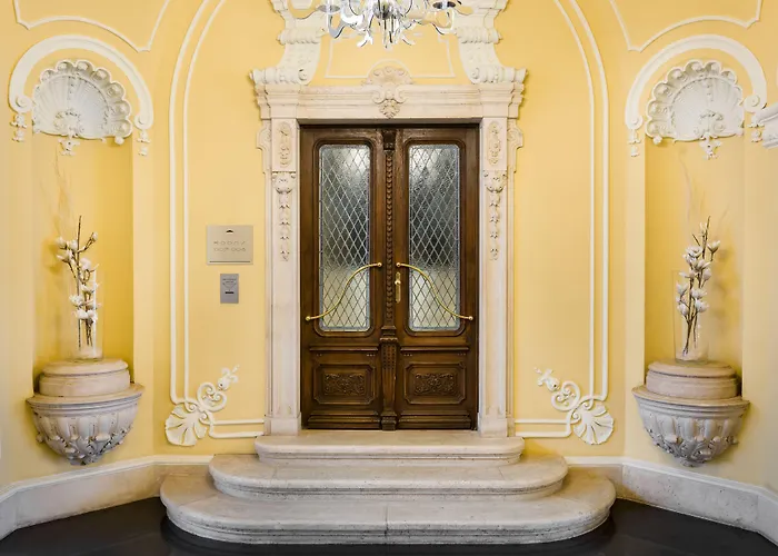 Eurostars Palazzo Zichy Szálloda 4*