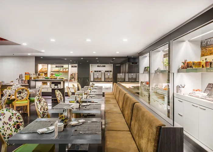 Eurostars Palazzo Zichy 4*