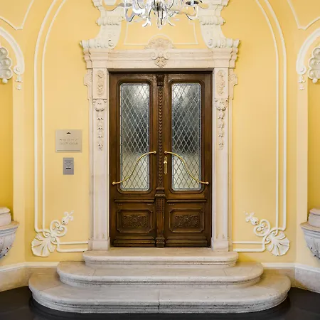 Eurostars Palazzo Zichy Hotel 4*