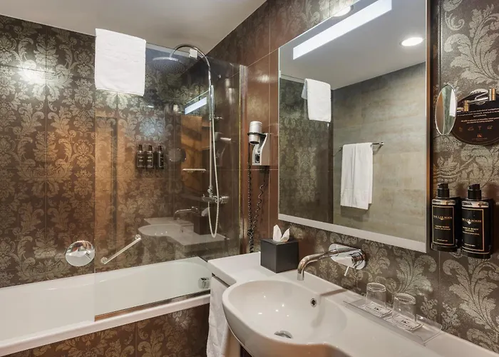 Eurostars Palazzo Zichy Hotel 4*